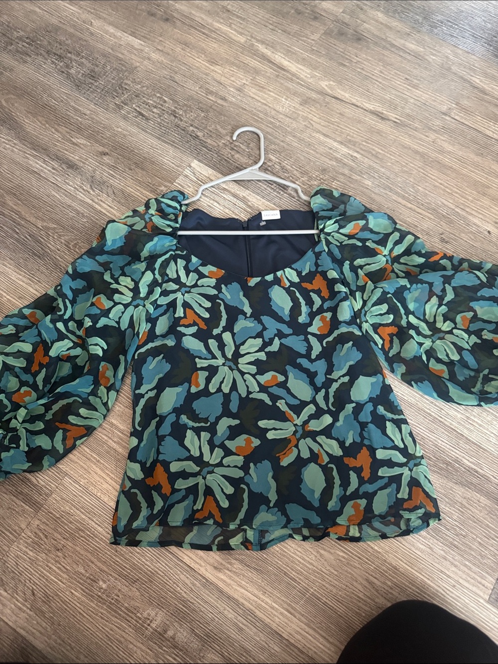 Floral Puff-Sleeve Blouse in Teal & Green